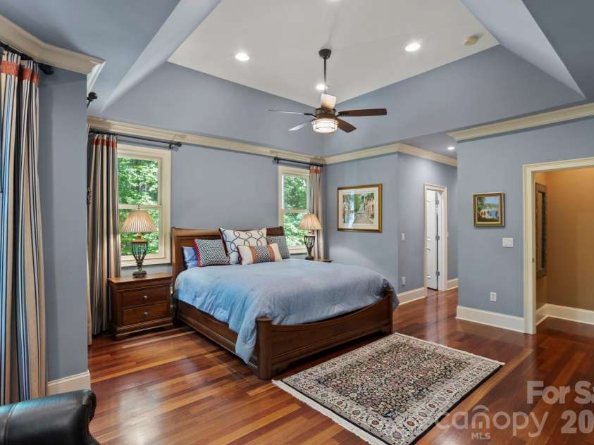 132 Pinnacle Peak Lane, Flat Rock, NC 28731.  MLS# CAR4398546, YatesRealty ID 34056. 