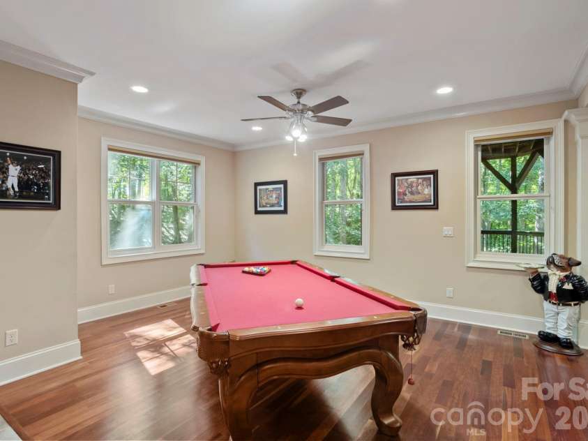 132 Pinnacle Peak Lane, Flat Rock, NC 28731.  MLS# CAR4398546, YatesRealty ID 34056. 