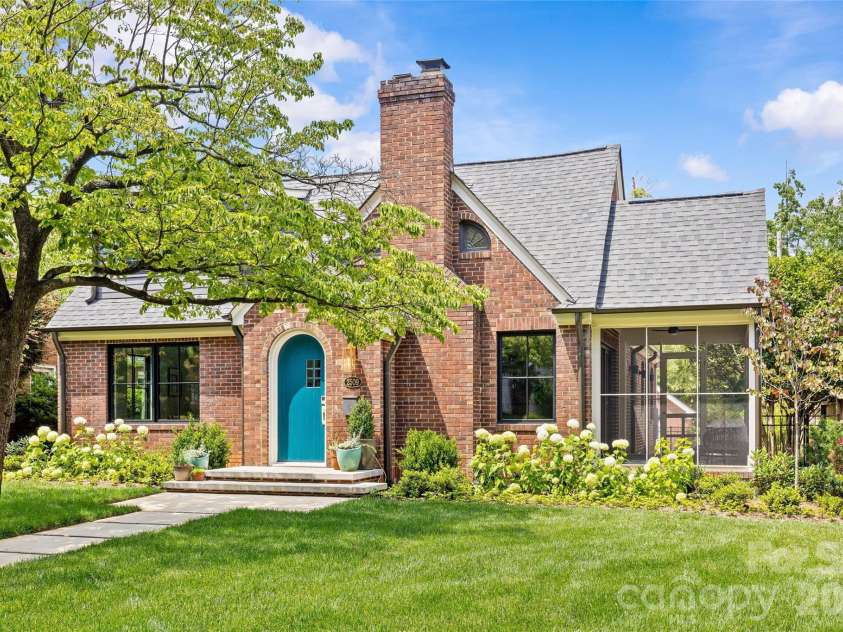 2509 Belvedere Avenue, Charlotte, NC 28205.  MLS# CAR4396989, YatesRealty ID 34057. 