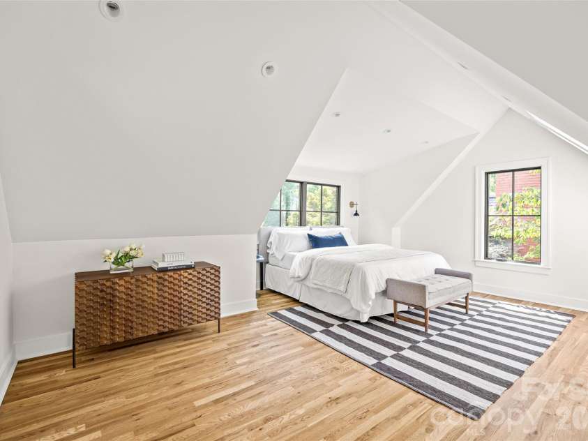 2509 Belvedere Avenue, Charlotte, NC 28205.  MLS# CAR4396989, YatesRealty ID 34057. 