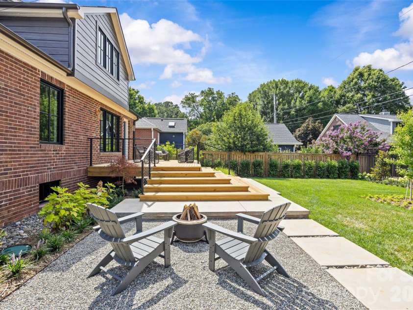 2509 Belvedere Avenue, Charlotte, NC 28205.  MLS# CAR4396989, YatesRealty ID 34057. Fire Pit Area