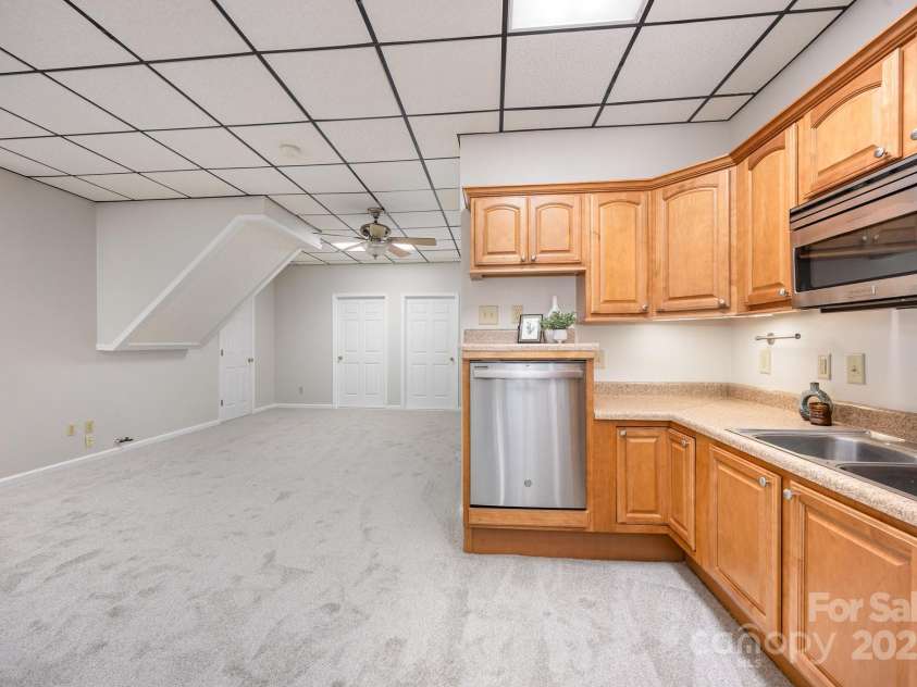 115 Trails End Lane, New London, NC 28127.  MLS# CAR4281214, YatesRealty ID 34059. A great place to entertain