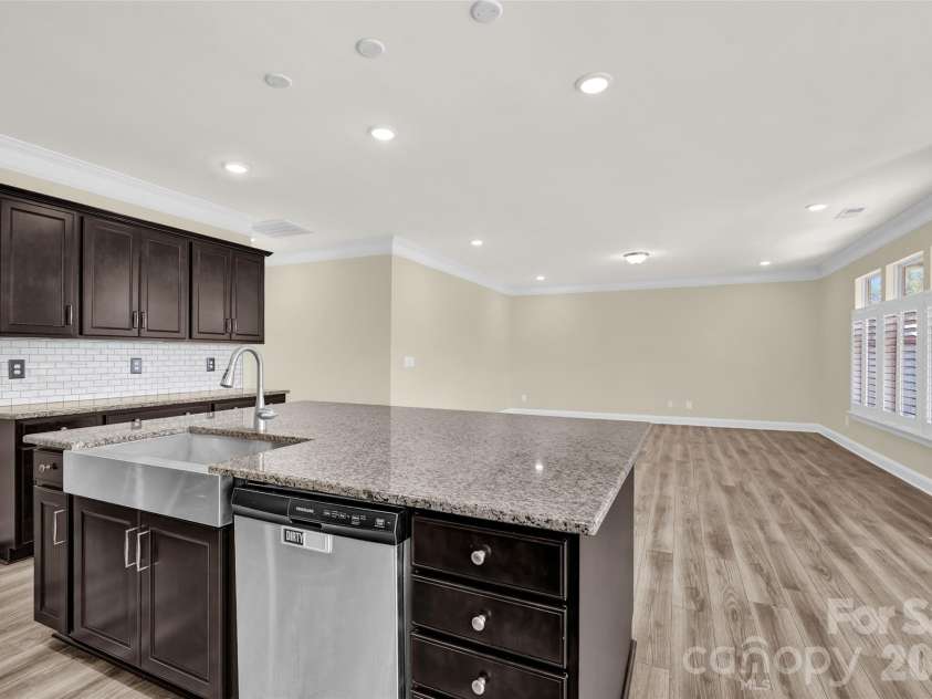 107 Morden Loop, Mooresville, NC 28115.  MLS# CAR4312852, YatesRealty ID 3406. 