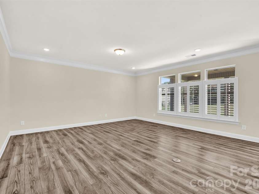 107 Morden Loop, Mooresville, NC 28115.  MLS# CAR4312852, YatesRealty ID 3406. 