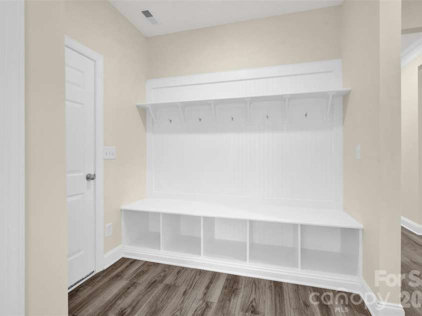 107 Morden Loop, Mooresville, NC 28115.  MLS# CAR4312852, YatesRealty ID 3406. 