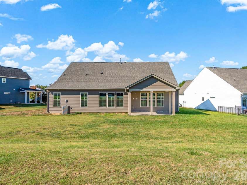 107 Morden Loop, Mooresville, NC 28115.  MLS# CAR4312852, YatesRealty ID 3406. 