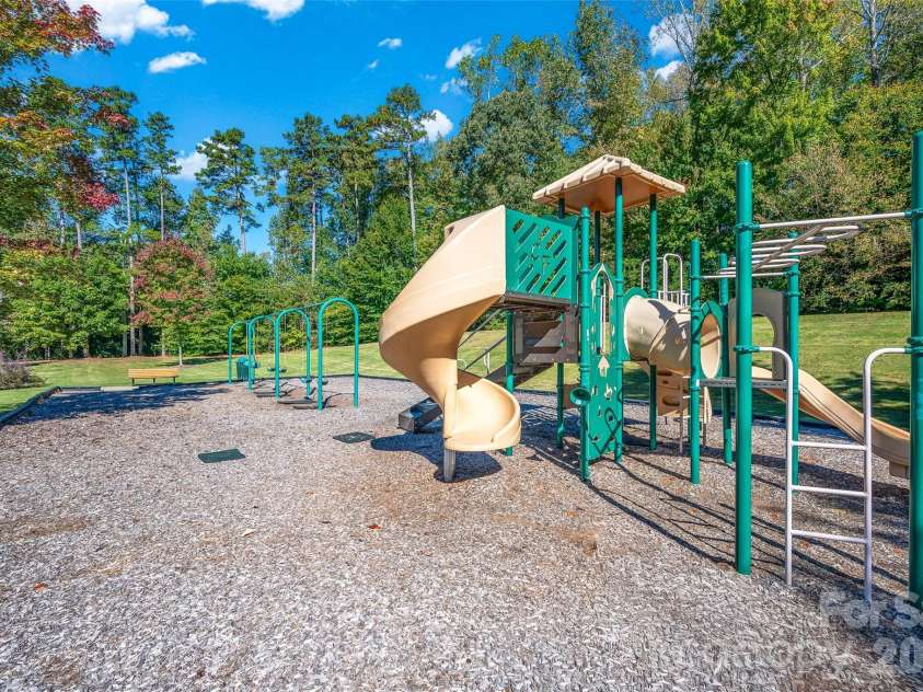 107 Morden Loop, Mooresville, NC 28115.  MLS# CAR4312852, YatesRealty ID 3406. 