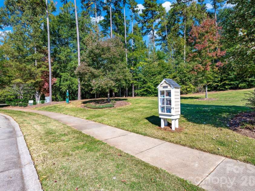 107 Morden Loop, Mooresville, NC 28115.  MLS# CAR4312852, YatesRealty ID 3406. 
