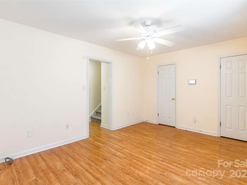 1461 Flintwood Drive, Rock Hill, SC 29732.  MLS# CAR4222230, YatesRealty ID 3406. 