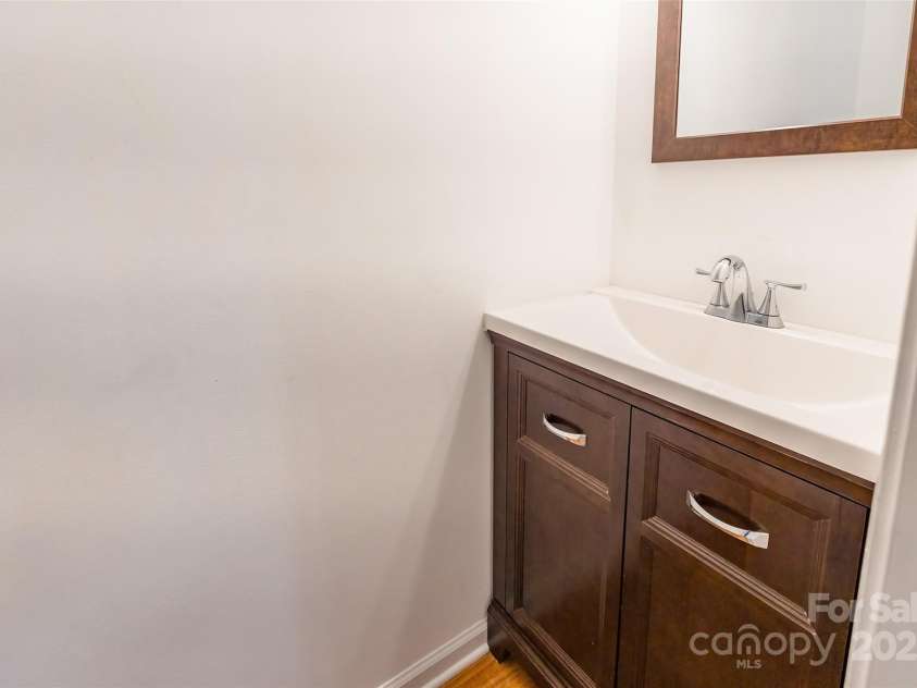 1461 Flintwood Drive, Rock Hill, SC 29732.  MLS# CAR4222230, YatesRealty ID 3406. 