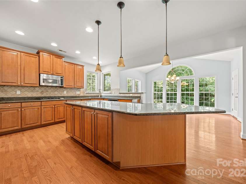 12135 Jumper Drive, Mint Hill, NC 28227.  MLS# CAR4203632, YatesRealty ID 34062. 