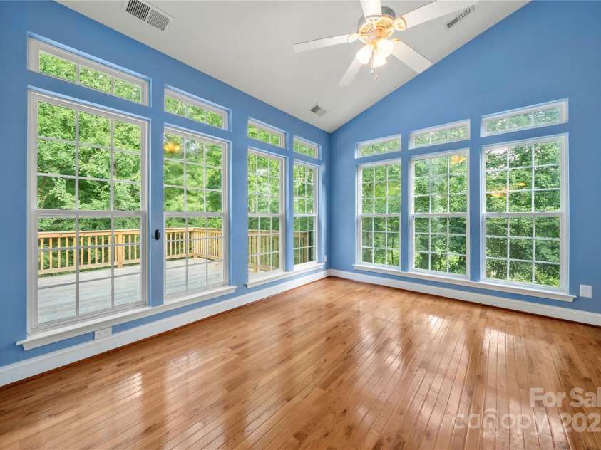 12135 Jumper Drive, Mint Hill, NC 28227.  MLS# CAR4203632, YatesRealty ID 34062. Sunroom