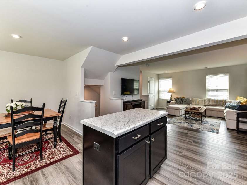 3008 Killick Terrace, Charlotte, NC 28269.  MLS# CAR4293773, YatesRealty ID 34063. 