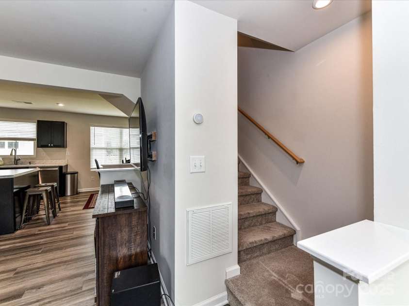 3008 Killick Terrace, Charlotte, NC 28269.  MLS# CAR4293773, YatesRealty ID 34063. 