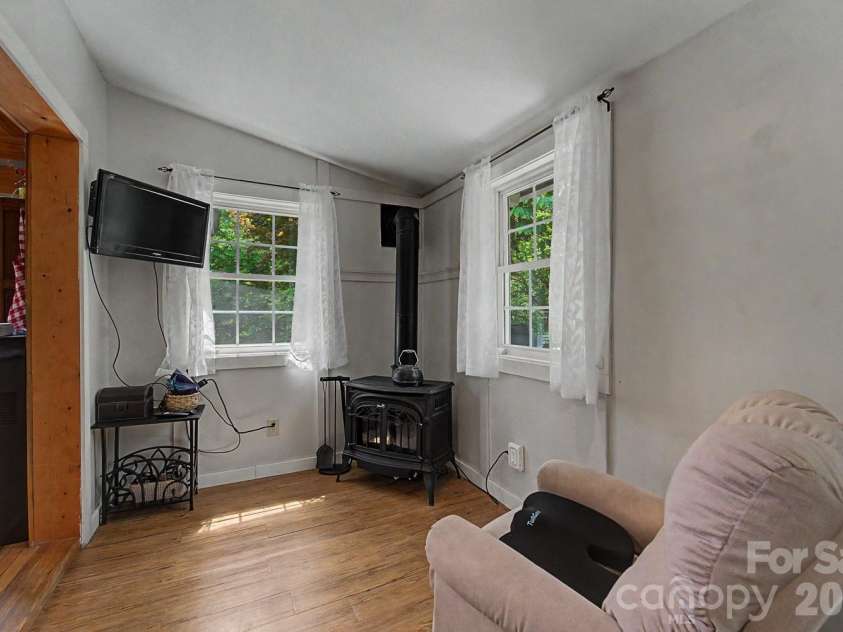 538 East Fork Road, Sylva, NC 28779.  MLS# CAR4395980, YatesRealty ID 34065. 
