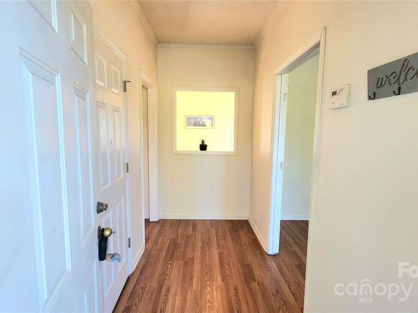 1066 Tremont Avenue, Rock Hill, SC 29730.  MLS# CAR4295156, YatesRealty ID 34066. 