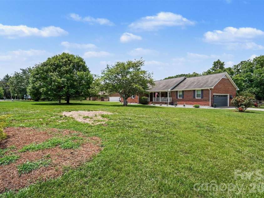 2506 Nancy Lane, Harrisburg, NC 28075.  MLS# CAR4397598, YatesRealty ID 34066. 