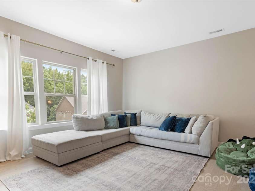 1028 Moonlight Mist Road, Belmont, NC 28012.  MLS# CAR4294547, YatesRealty ID 34067. Loft