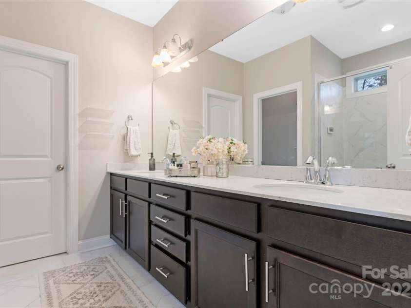 1028 Moonlight Mist Road, Belmont, NC 28012.  MLS# CAR4294547, YatesRealty ID 34067. Primary Bathroom