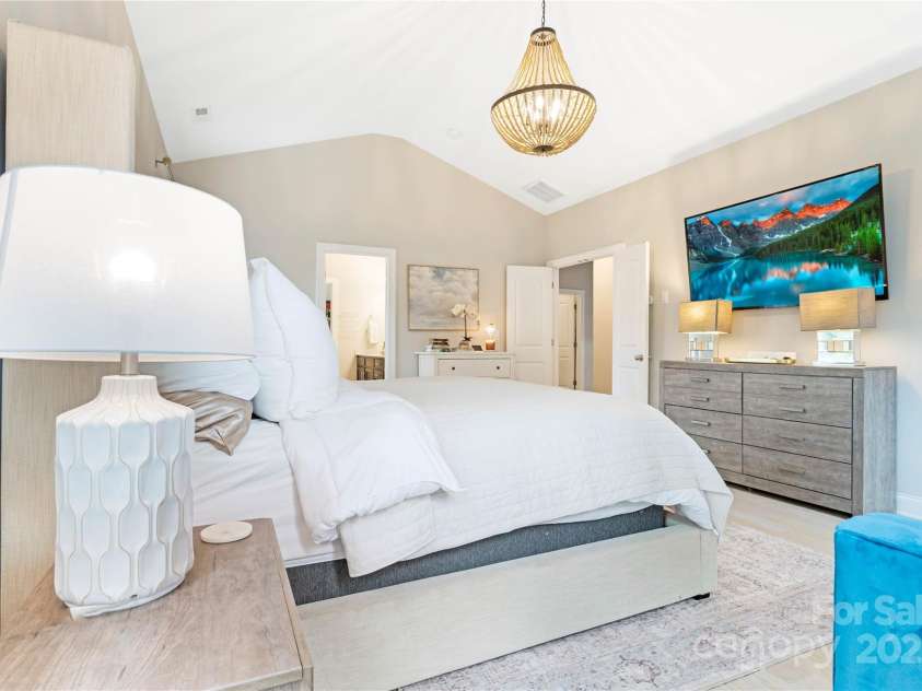 1028 Moonlight Mist Road, Belmont, NC 28012.  MLS# CAR4294547, YatesRealty ID 34067. Primary bedroom