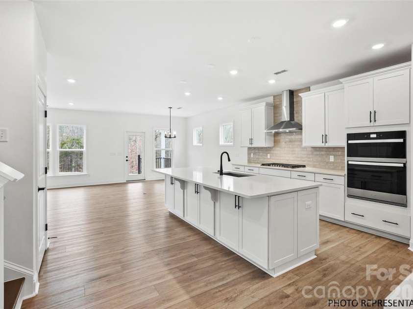 2014 Topaz River Road, Waxhaw, NC 28173.  MLS# CAR4395932, YatesRealty ID 34067. 