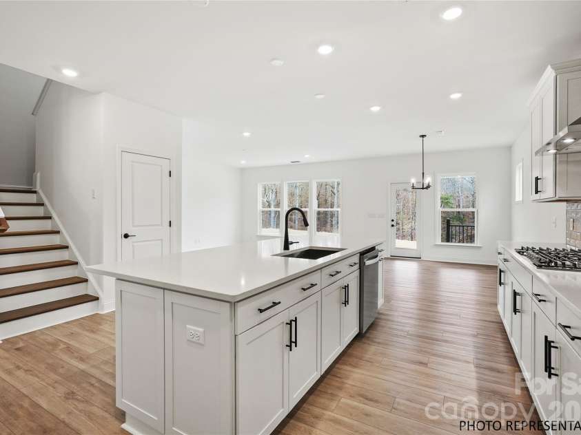 2014 Topaz River Road, Waxhaw, NC 28173.  MLS# CAR4395932, YatesRealty ID 34067. 