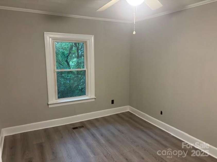 1125 Elva Ira Street, Gastonia, NC 28054.  MLS# CAR4295064, YatesRealty ID 34069. 833 Lewis St - Bedroom 2