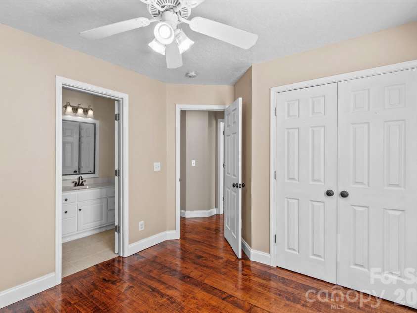 215 Meadow Lake Drive, Salisbury, NC 28146.  MLS# CAR4291335, YatesRealty ID 3407. 
