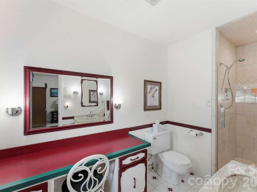 462 Patrick Road, Gastonia, NC 28056.  MLS# CAR4394520, YatesRealty ID 34070. 