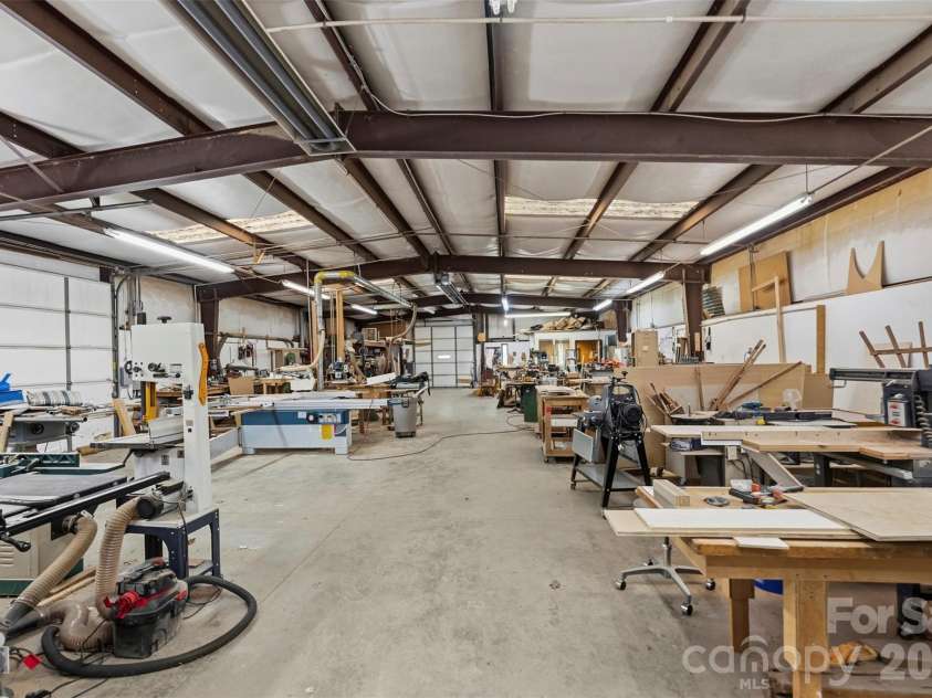 462 Patrick Road, Gastonia, NC 28056.  MLS# CAR4394520, YatesRealty ID 34070. 