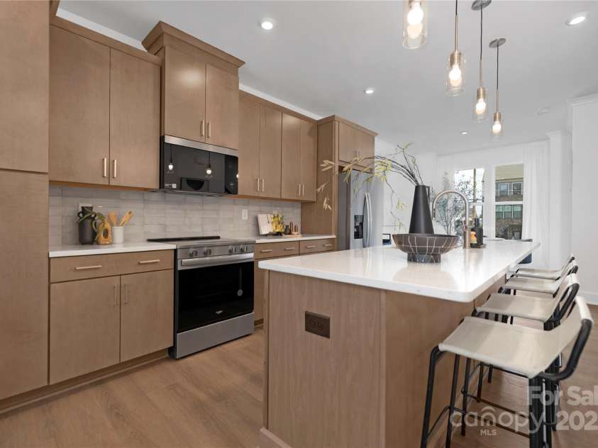 3610 Tryon Street, Charlotte, NC 28217.  MLS# CAR4295238, YatesRealty ID 34071. 