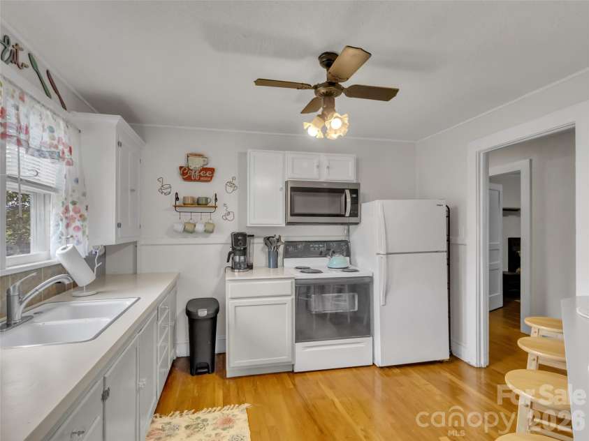1114 Old Clyde Road, Clyde, NC 28721.  MLS# CAR4405417, YatesRealty ID 34072. 