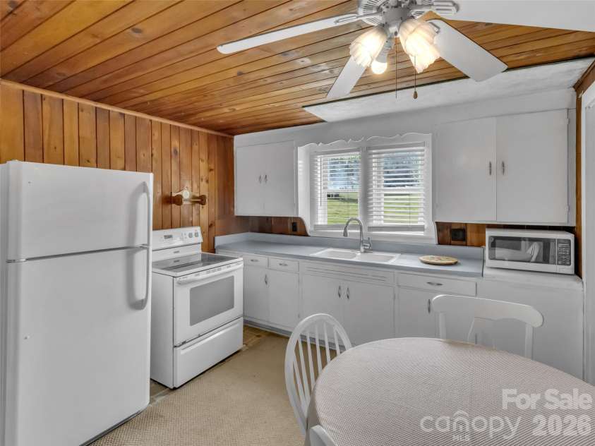 1114 Old Clyde Road, Clyde, NC 28721.  MLS# CAR4405417, YatesRealty ID 34072. 