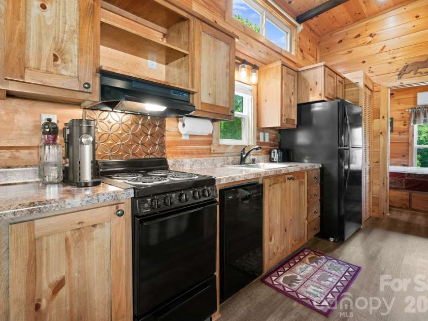 245 Corbett McNeil Road, Boone, NC 28607.  MLS# CAR4397192, YatesRealty ID 34073. 