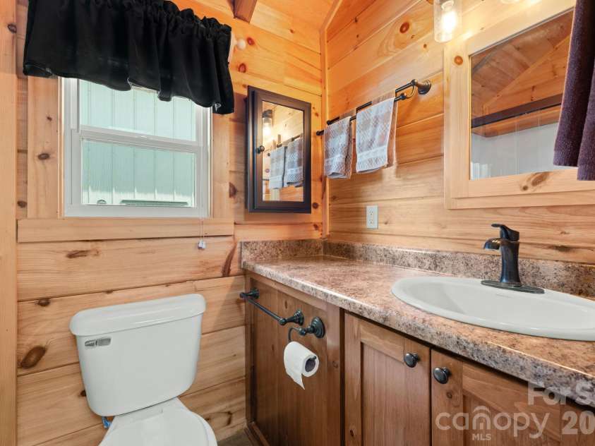 245 Corbett McNeil Road, Boone, NC 28607.  MLS# CAR4397192, YatesRealty ID 34073. 