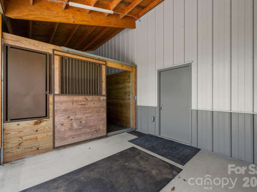 245 Corbett McNeil Road, Boone, NC 28607.  MLS# CAR4397192, YatesRealty ID 34073. 