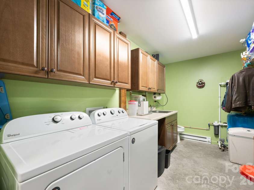 245 Corbett McNeil Road, Boone, NC 28607.  MLS# CAR4397192, YatesRealty ID 34073. 