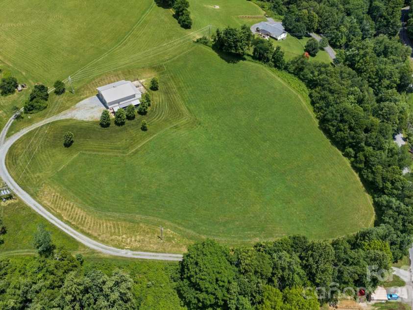 245 Corbett McNeil Road, Boone, NC 28607.  MLS# CAR4397192, YatesRealty ID 34073. 