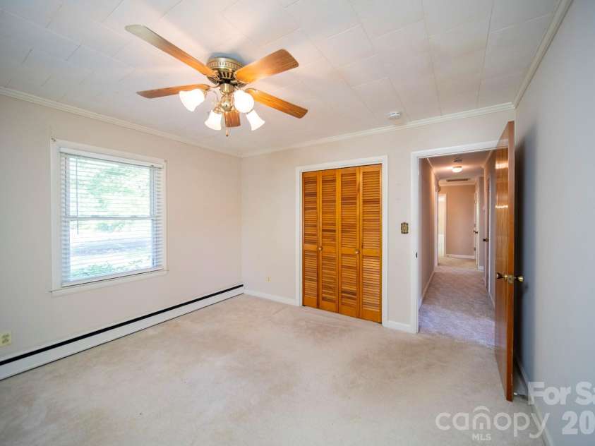 4646 Rainbow Drive, Kannapolis, NC 28081.  MLS# CAR4394032, YatesRealty ID 34076. Bedroom 2