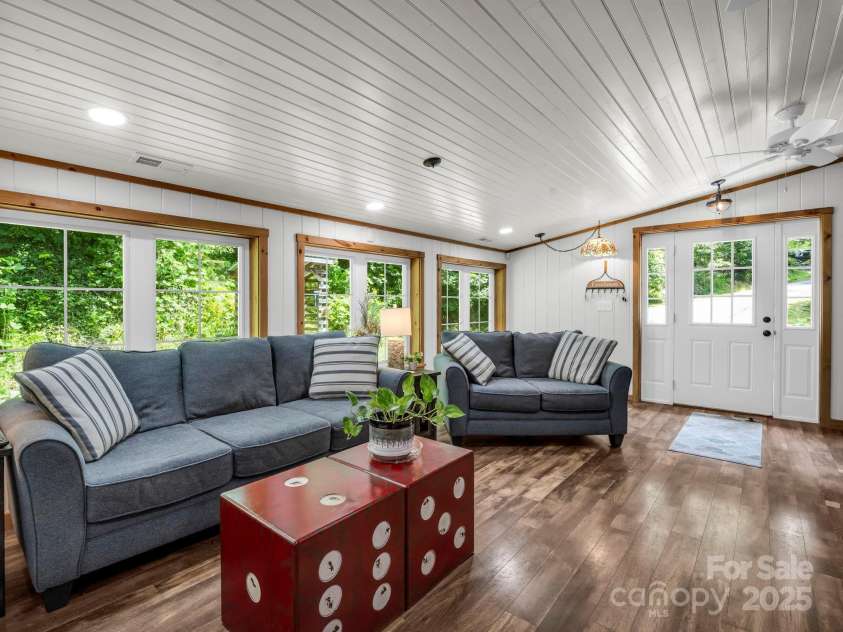 440 Terrys Gap Road, Fletcher, NC 28732.  MLS# CAR4282631, YatesRealty ID 34077. 