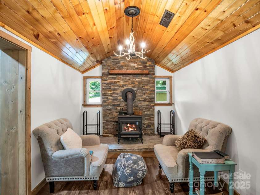 440 Terrys Gap Road, Fletcher, NC 28732.  MLS# CAR4282631, YatesRealty ID 34077. 