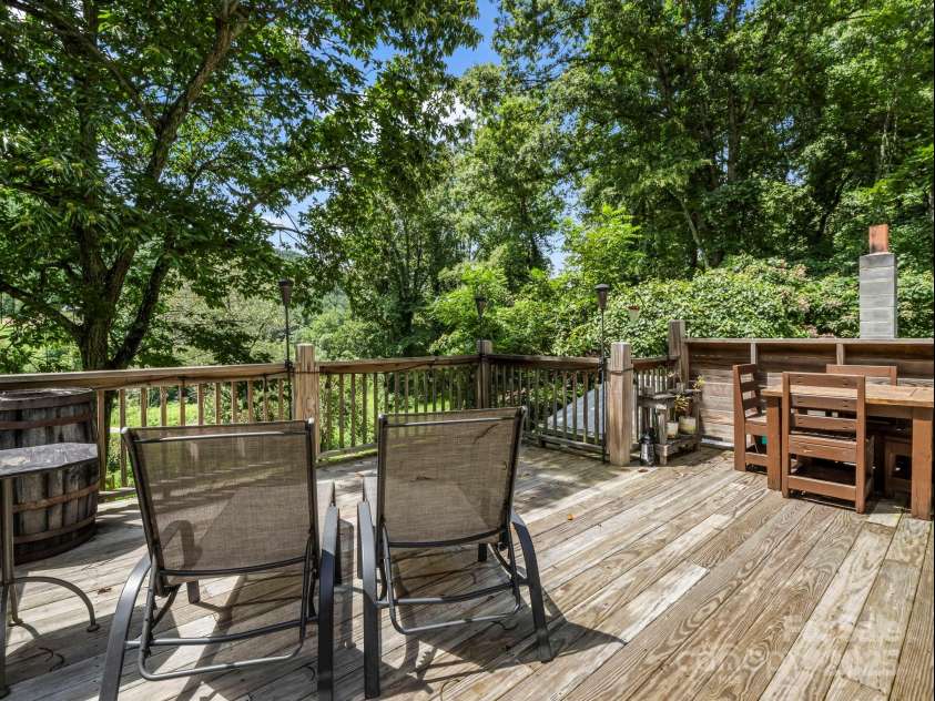 440 Terrys Gap Road, Fletcher, NC 28732.  MLS# CAR4282631, YatesRealty ID 34077. 