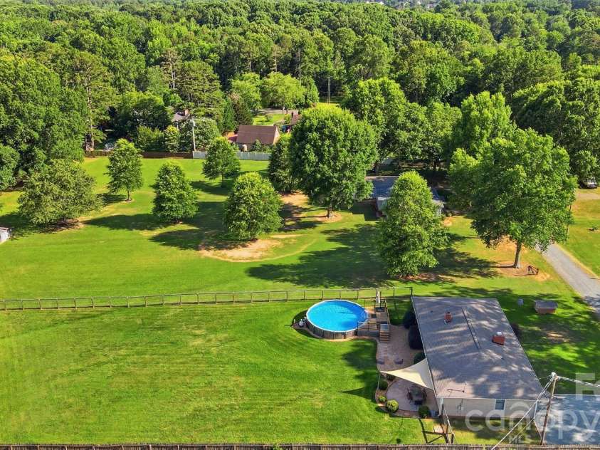 7820 Cagle Drive, Mint Hill, NC 28227.  MLS# CAR4395831, YatesRealty ID 34077. 