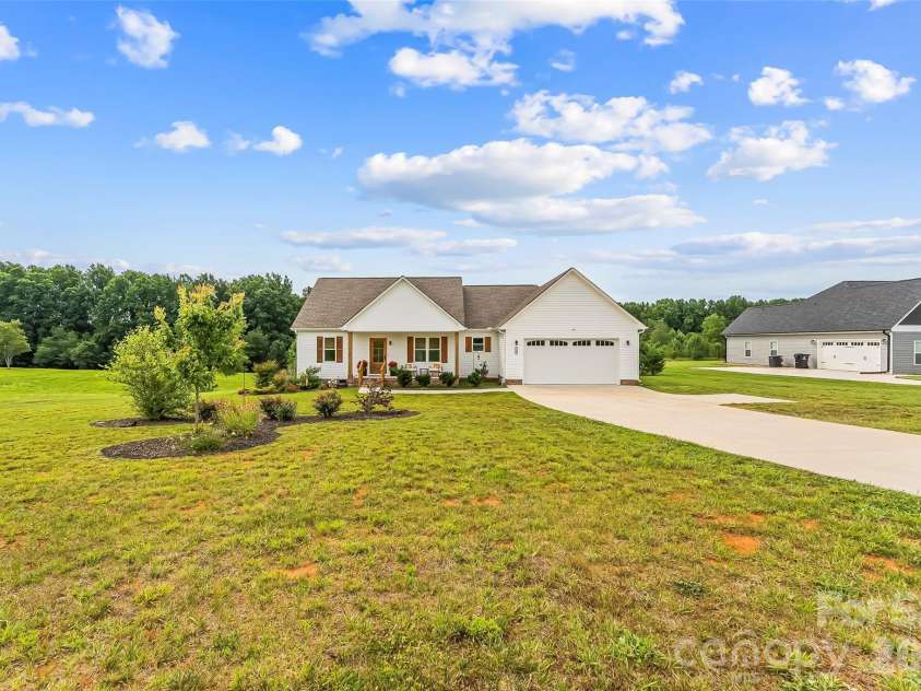 1459 Malden Court, Crouse, NC 28033.  MLS# CAR4396527, YatesRealty ID 34078. 