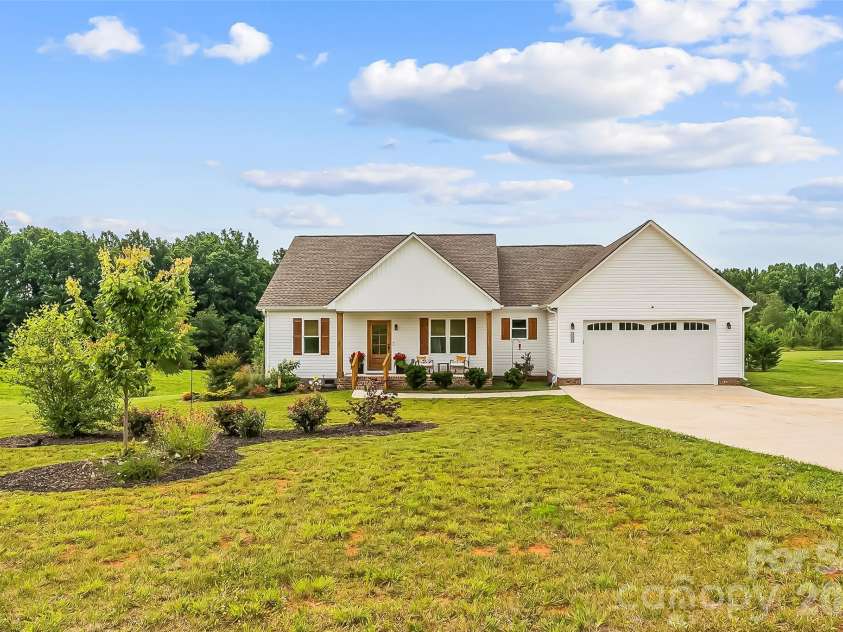 1459 Malden Court, Crouse, NC 28033.  MLS# CAR4396527, YatesRealty ID 34078. 