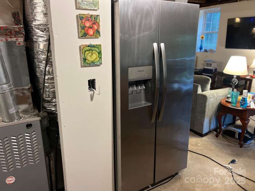 404 Patton Street, Morganton, NC 28655.  MLS# CAR4293800, YatesRealty ID 34078. 