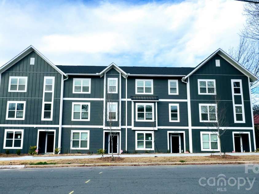 4969 Fitzgerald Avenue, Charlotte, NC 28213.  MLS# CAR4331123, YatesRealty ID 3408. Exterior Front. #1 far Right