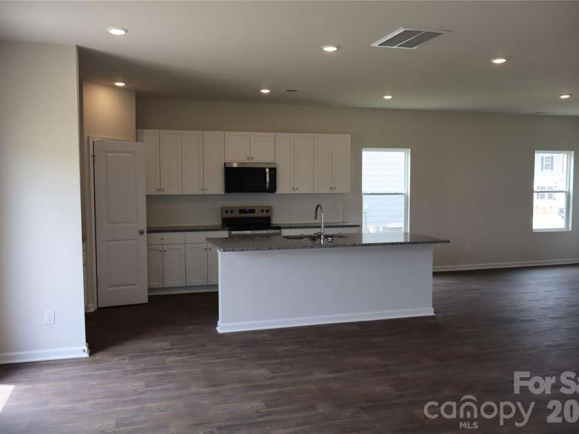 1240 Marble Passage, Richburg, SC 29729.  MLS# CAR4398362, YatesRealty ID 34080. White cabinets with soft close doors.