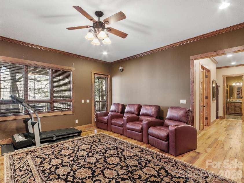 56 Spring House Drive, Burnsville, NC 28714.  MLS# CAR4376620, YatesRealty ID 34081. 
