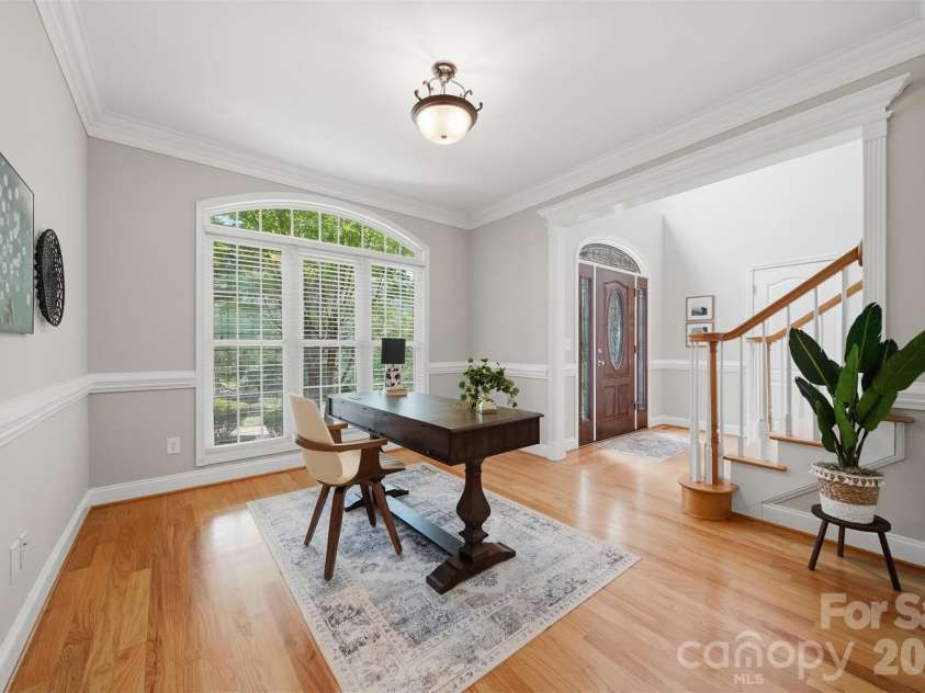 1110 Mayfield Circle, Conover, NC 28613.  MLS# CAR4393654, YatesRealty ID 34082. 